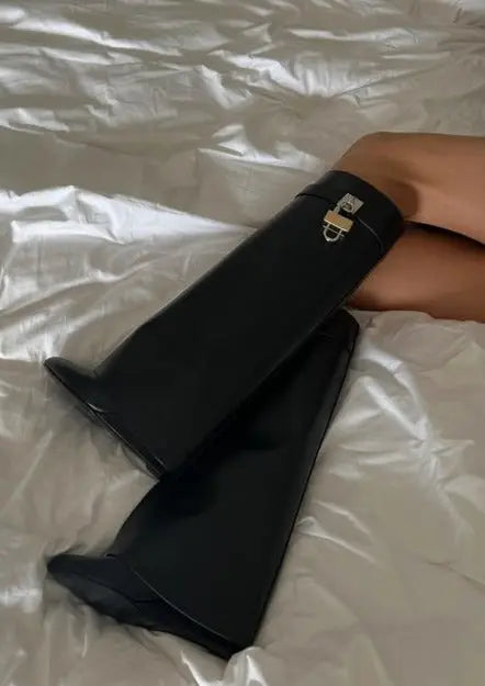 Quirina - Vegane Damen Stiefel mit Eleganz & Qualität Schwarz