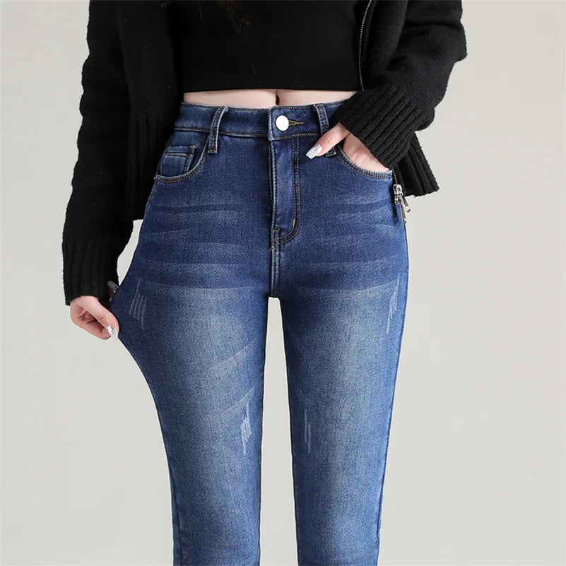 Rivana - Dehnbare Thermo-Jeans Himmelblau