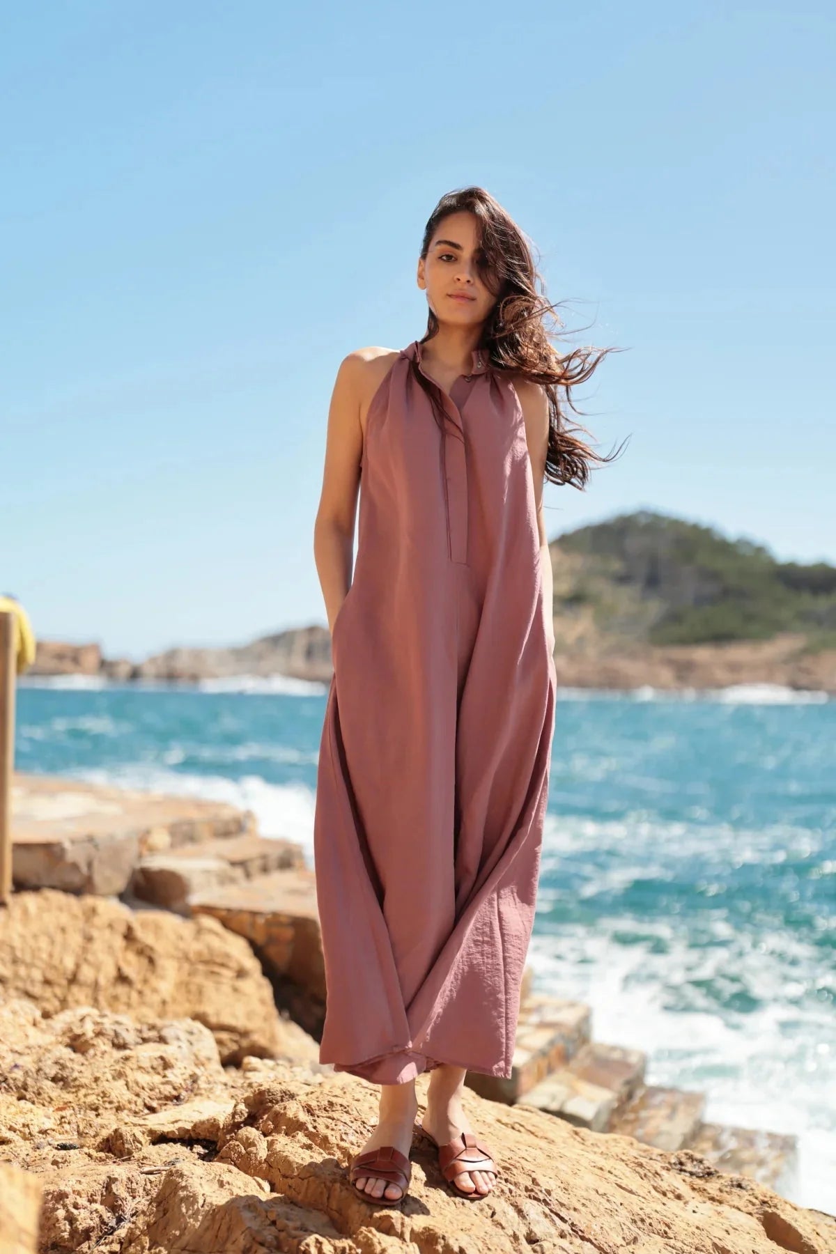 Ruslana- Ärmelloses Sommerkleid aus Tencel Mix in zartem Rosa 1