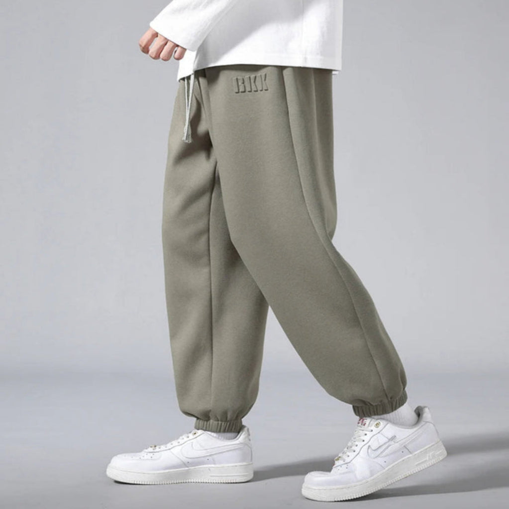Kerem - Bequeme moderne Damen-Jogginghose