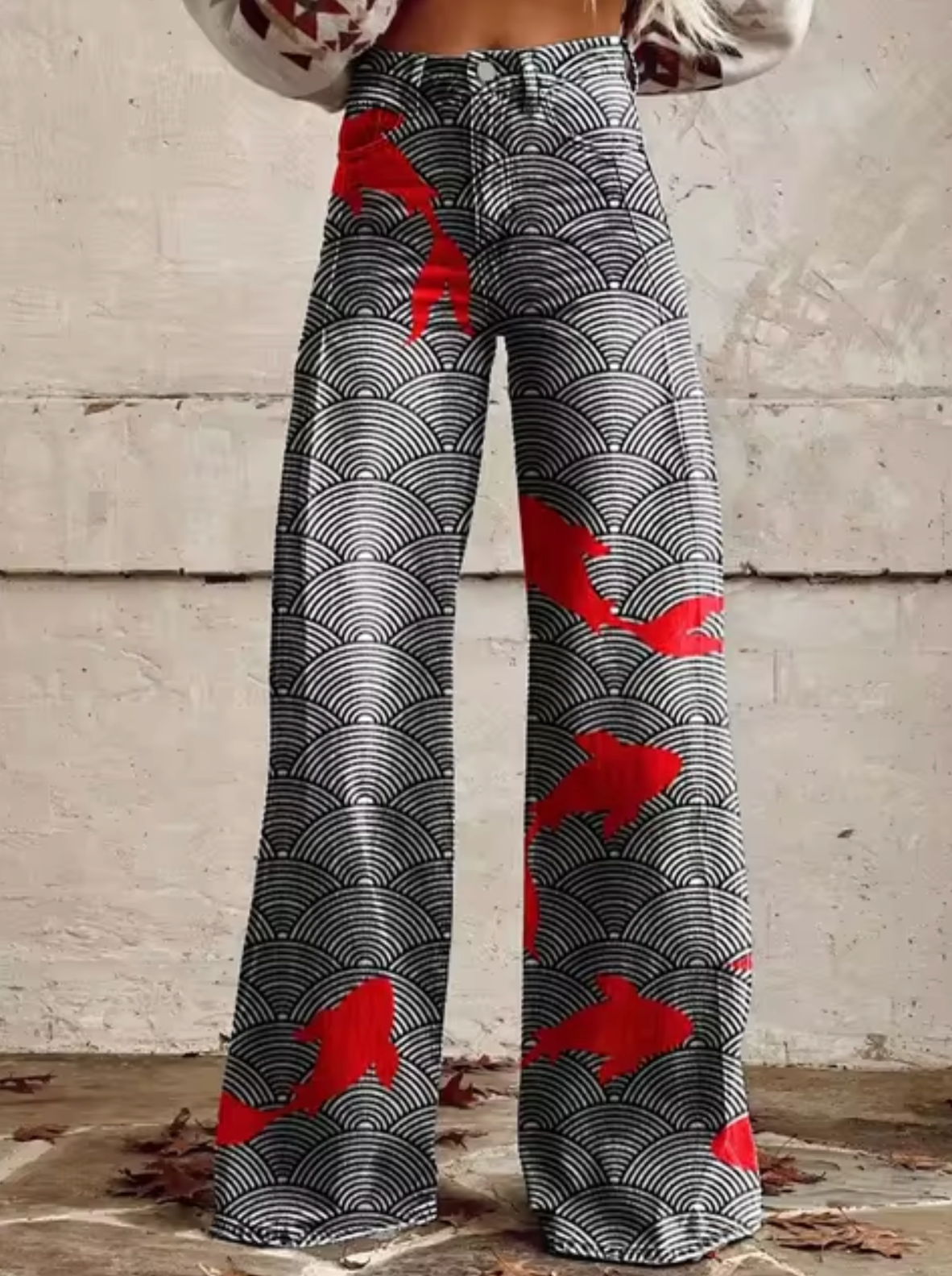 Thekla - Damen-weite Jeans mit bedrucktem Design Schwarz