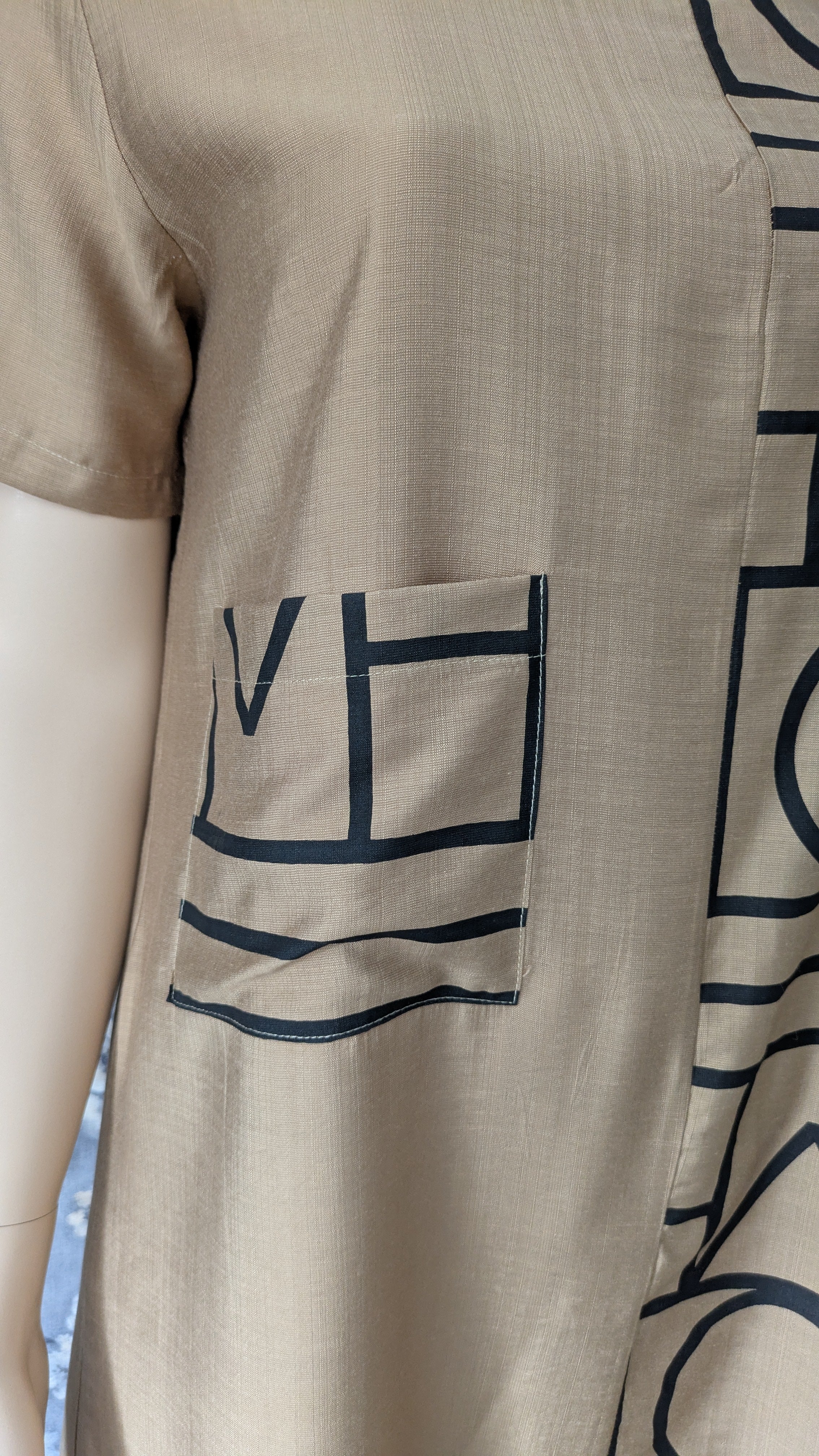Vera - Leinenkleid in Braun-Gold 2