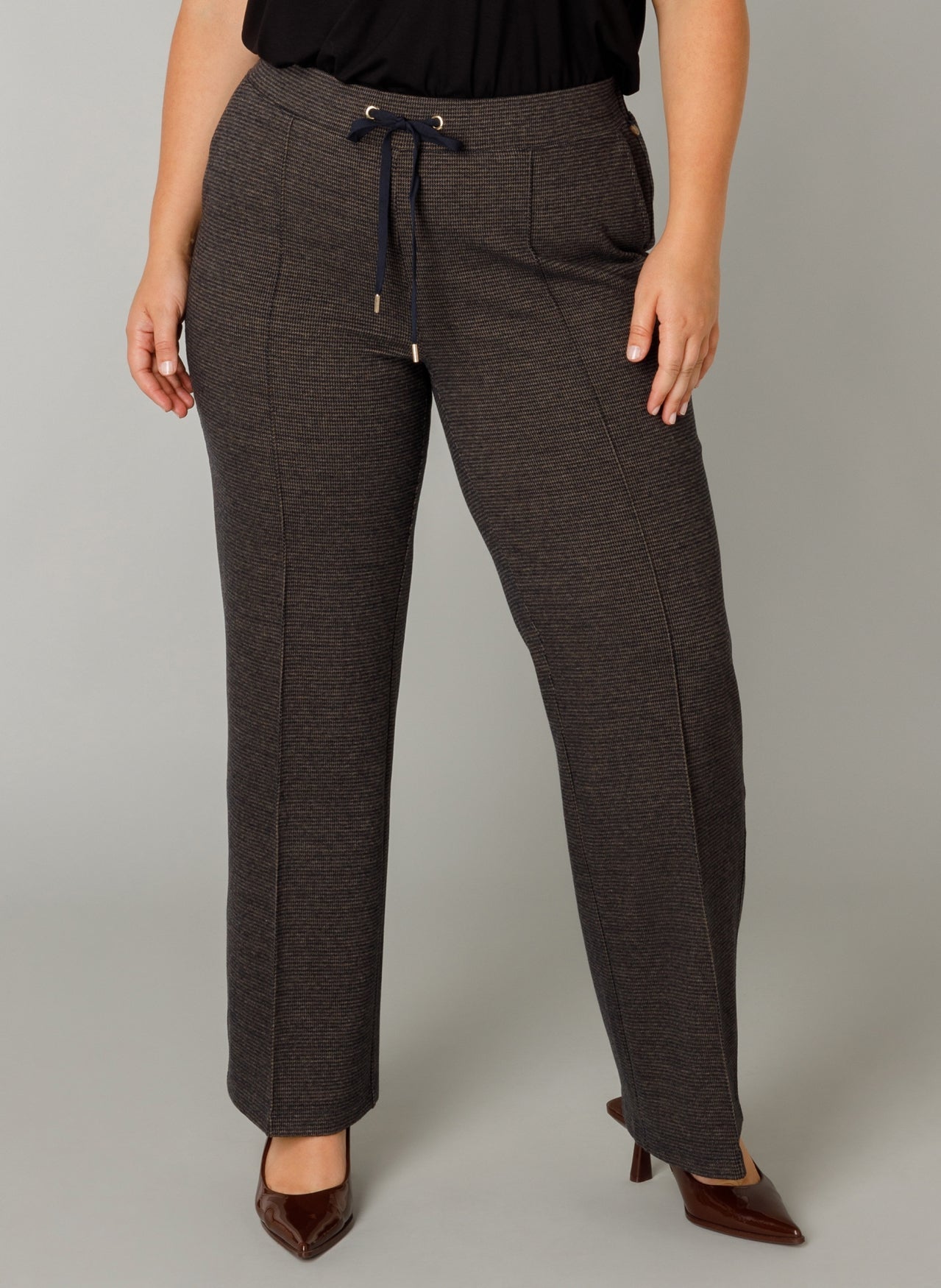 Veronica – Blau-braun karierte Hose Romana