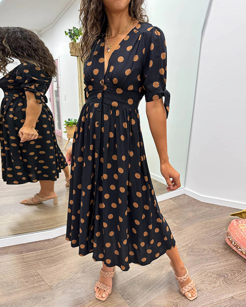 Viorica - Kleid mit tiefem V-Ausschnitt und Tupfen Schwarz 2