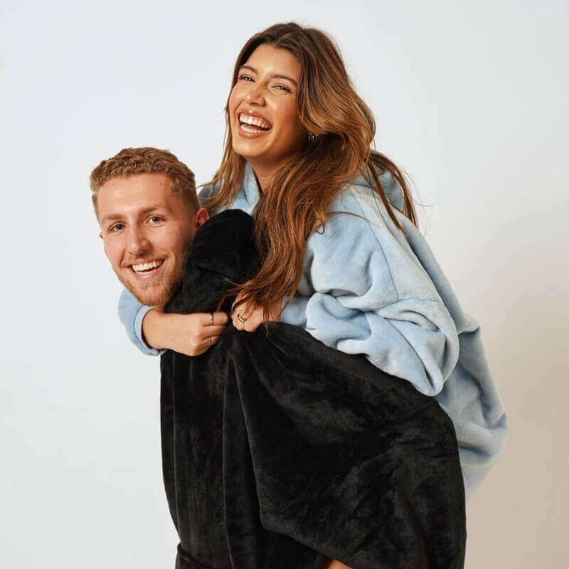 Victoria – Blanket Hoodie