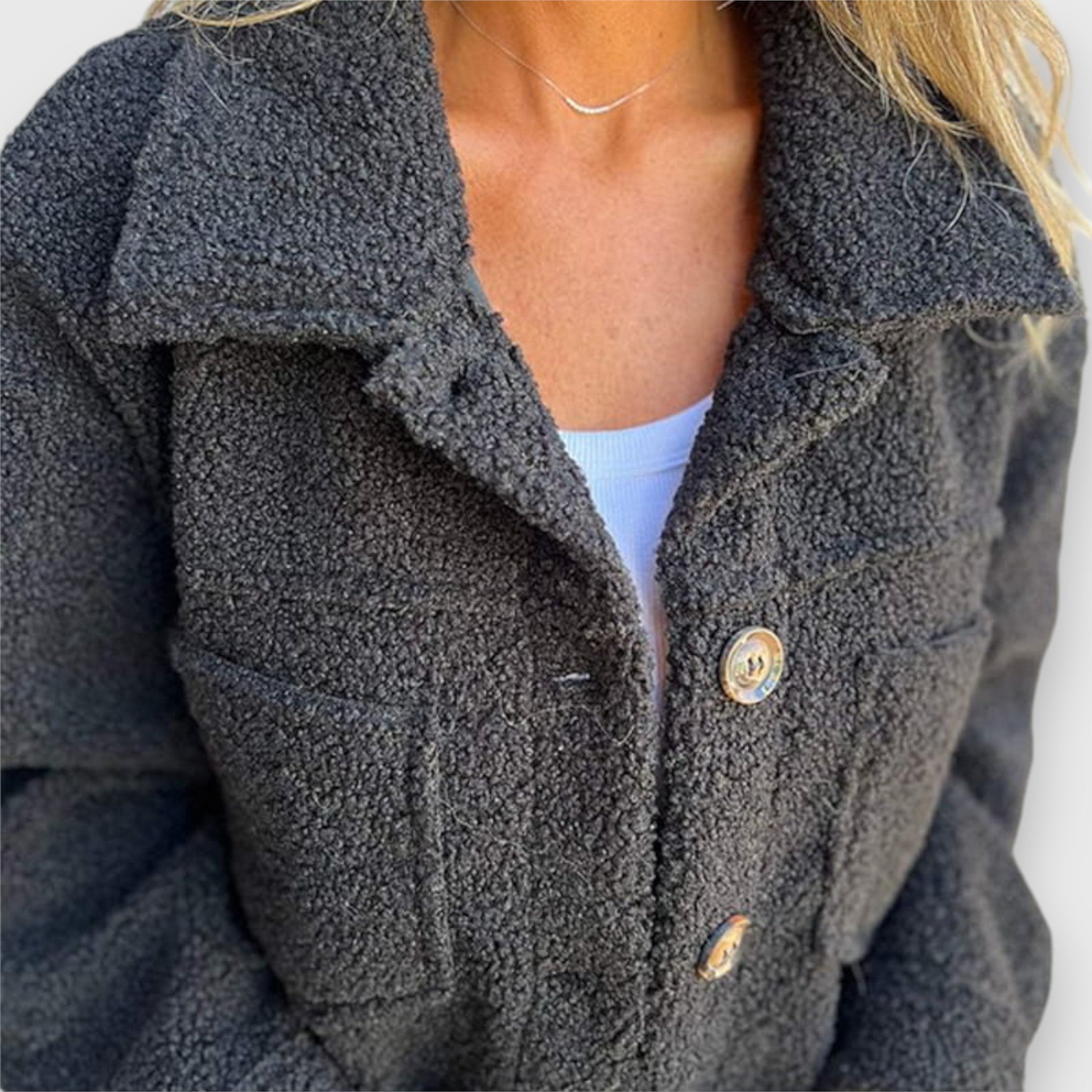 Relia – Stilvolle Hemdjacke für den Frühling